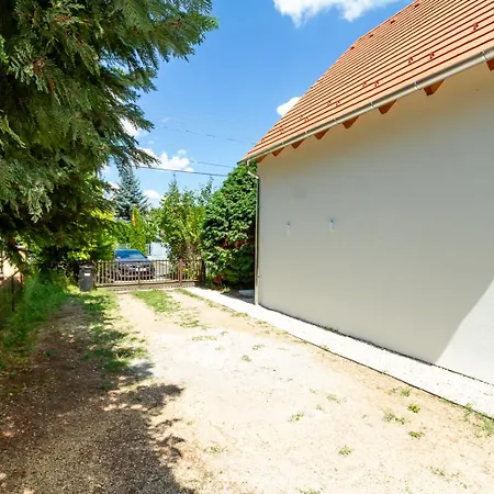 Bbq Terrace Balaton 2br By Nw Балатонсарсо